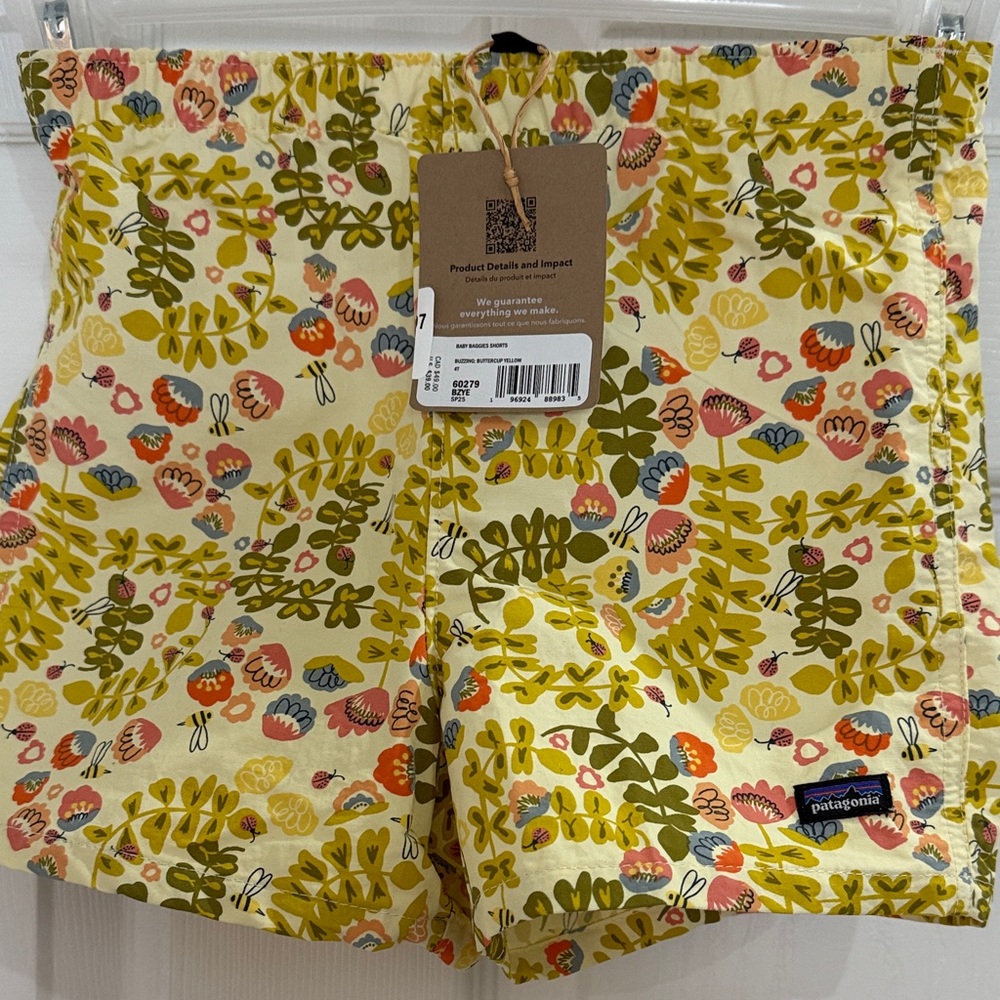 NWT Patagonia baby baggies shorts- buzzing: buttercup yellow Shorts- 4t